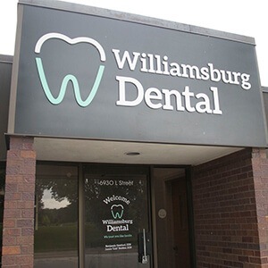 Exterior view of Williamsburg Dental in East Lincoln