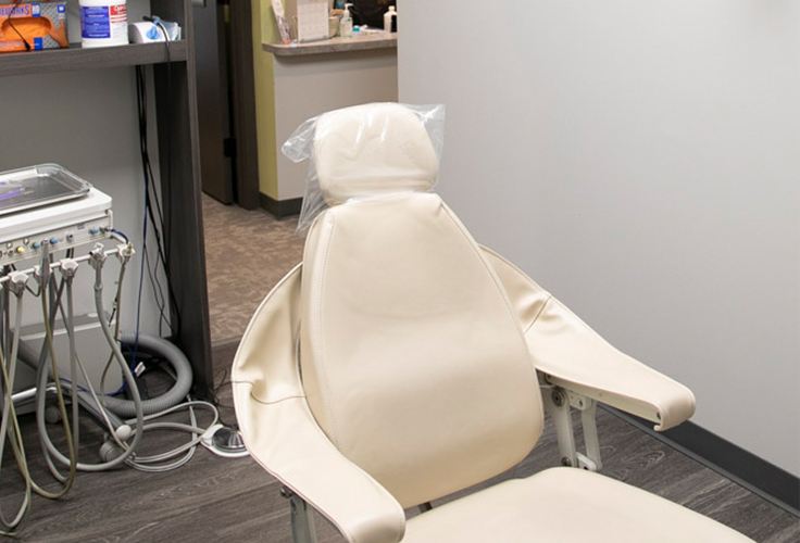 Dental treatment chair