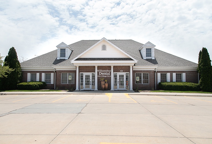 Exterior of Williamsburg Dental Village Drive