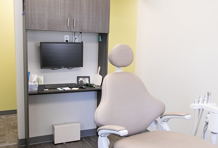 Dental treatment chair